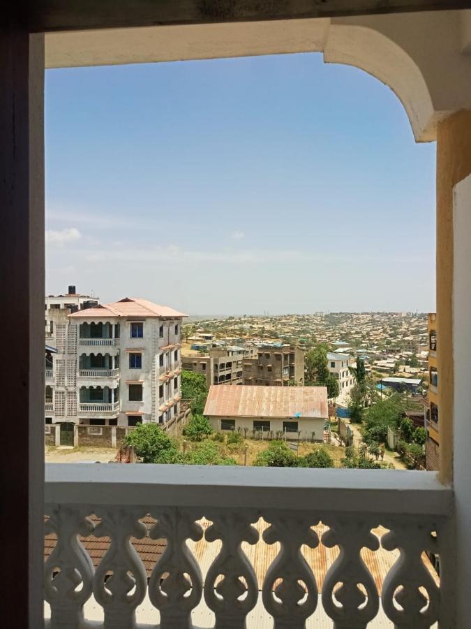 Golden Guest House- Miritini Mombasa Exteriér fotografie